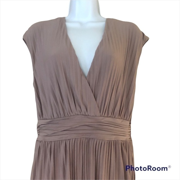 H&M Wrapover Long Pleated Cap Sleeves Maxi Dress Size S - Picture 3 of 16